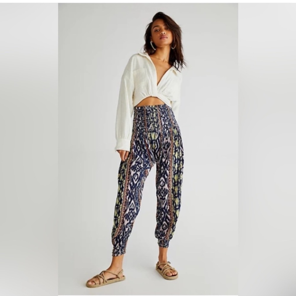 Free People Marla pants smocked waist and ankle multi print